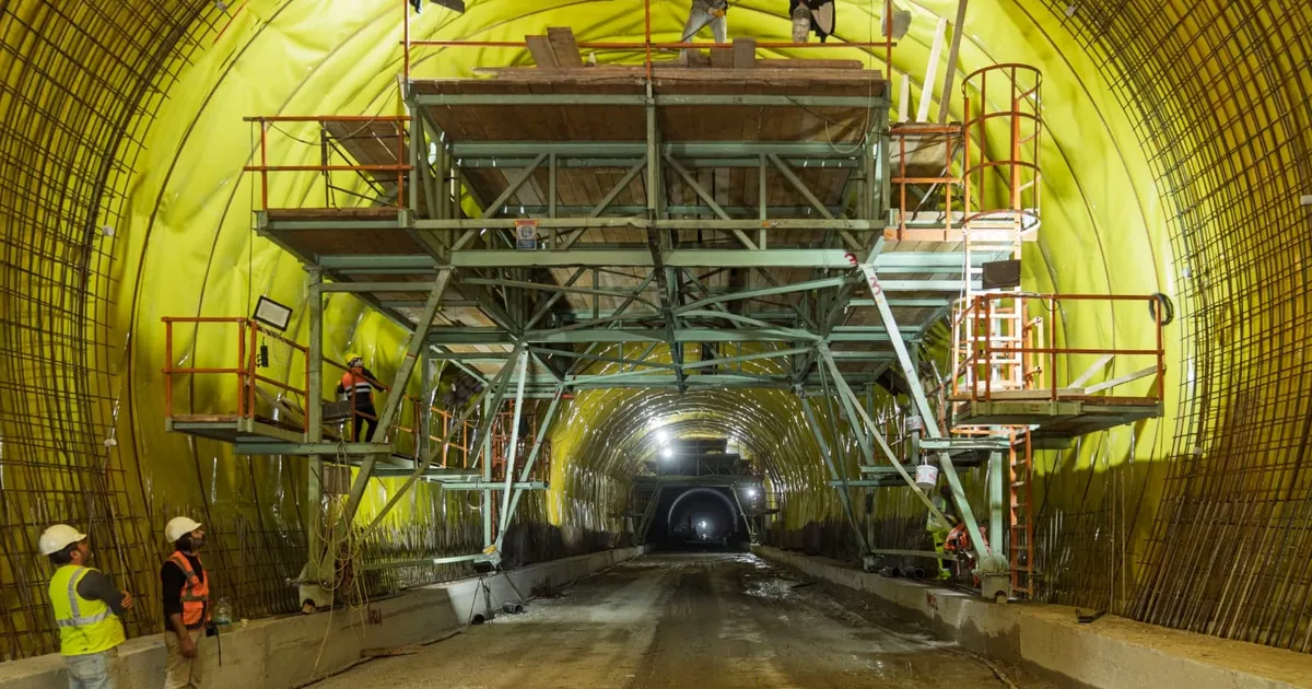 İzmir'de Onat Tüneli’nde çalışmalar tam gaz