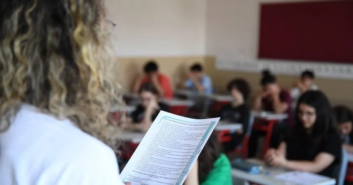 LGS’de yeni uygulama... Sertifikalı okuyucu ve kodlayıcılar görev yapacak