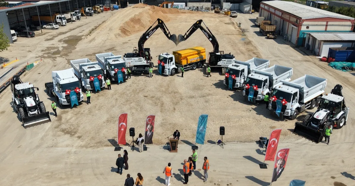 Bursa Nilüfer'in yeni araçları yollarda