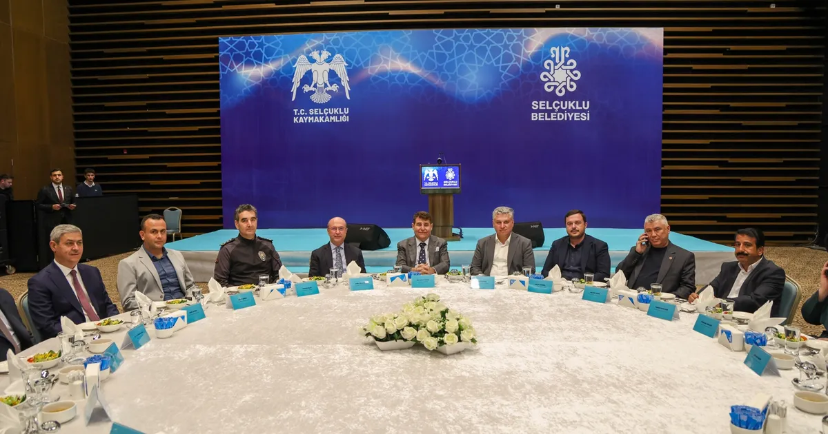 Konya Selçuklu Belediyesi’nden anlamlı veda programı
