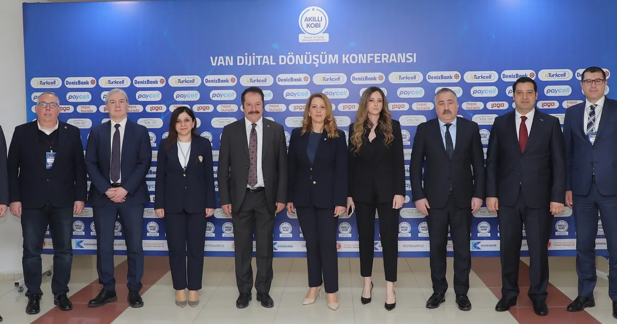 Dijital dönüşüm Van'da konuşuldu