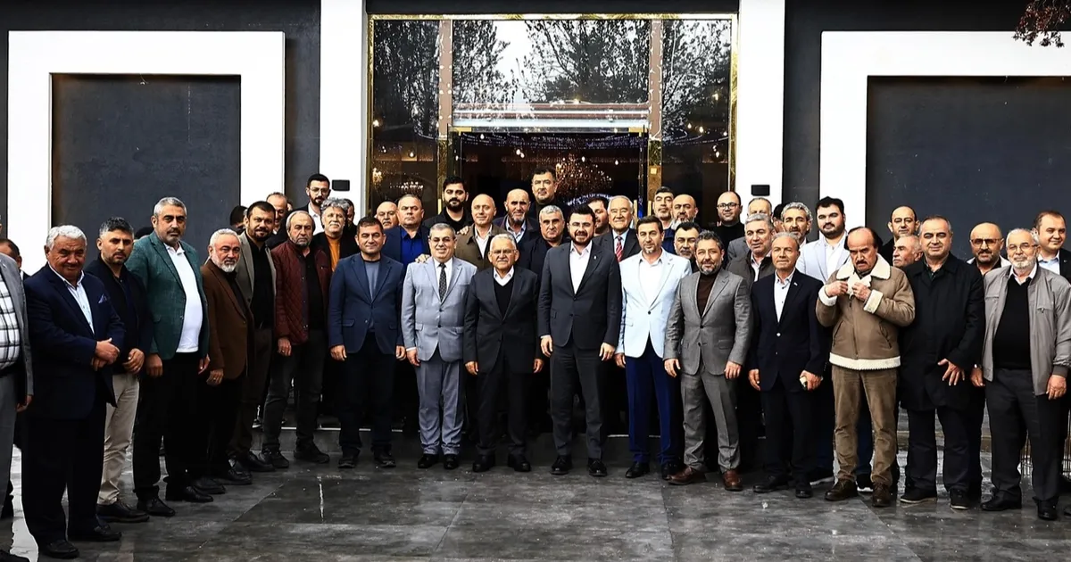 Kayseri Gönüllü Kültür Kuruluşları Derneği Büyükkılıç ailesiyle buluştu - Gündem Haberleri
