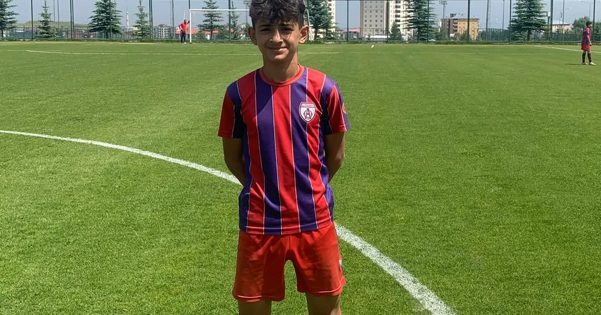 Yeşil Artvinsporlu Miraç, U14 Millilerin İspanya kadrosunda