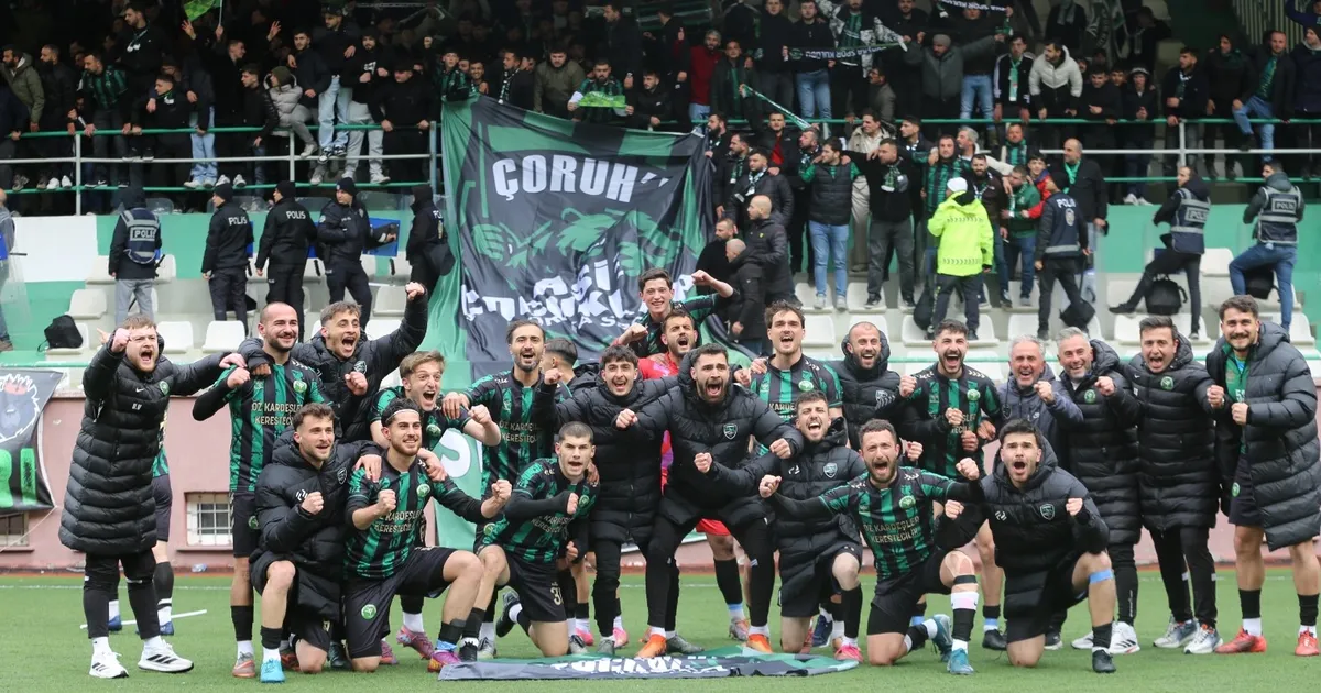Borçkaspor şampiyonluk golüyle zirveye çıktı