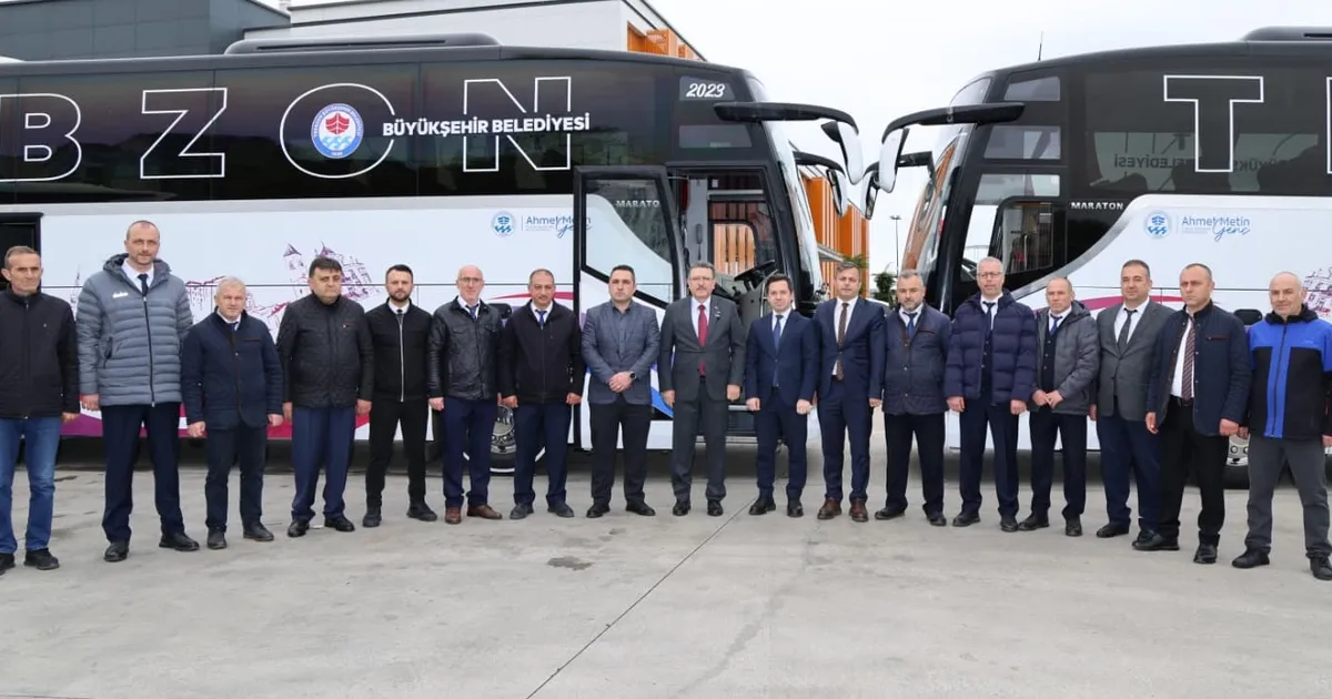 Trabzon'un araç filosuna 12 yeni otobüs dahil edildi