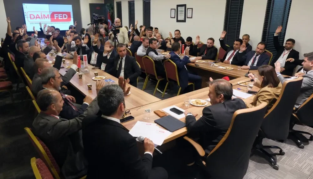 Başkan Mustafa Karslıoğlu güven tazeledi