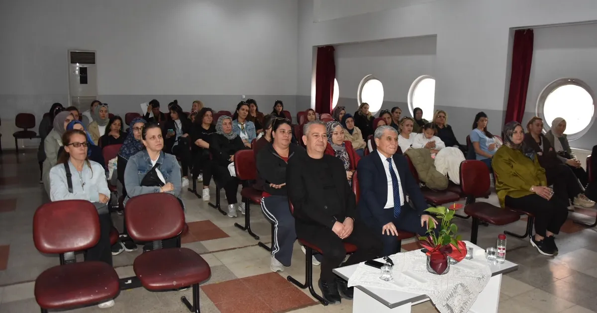 Manisa Yunusemre’de aile eğitimleri programı devam ediyor