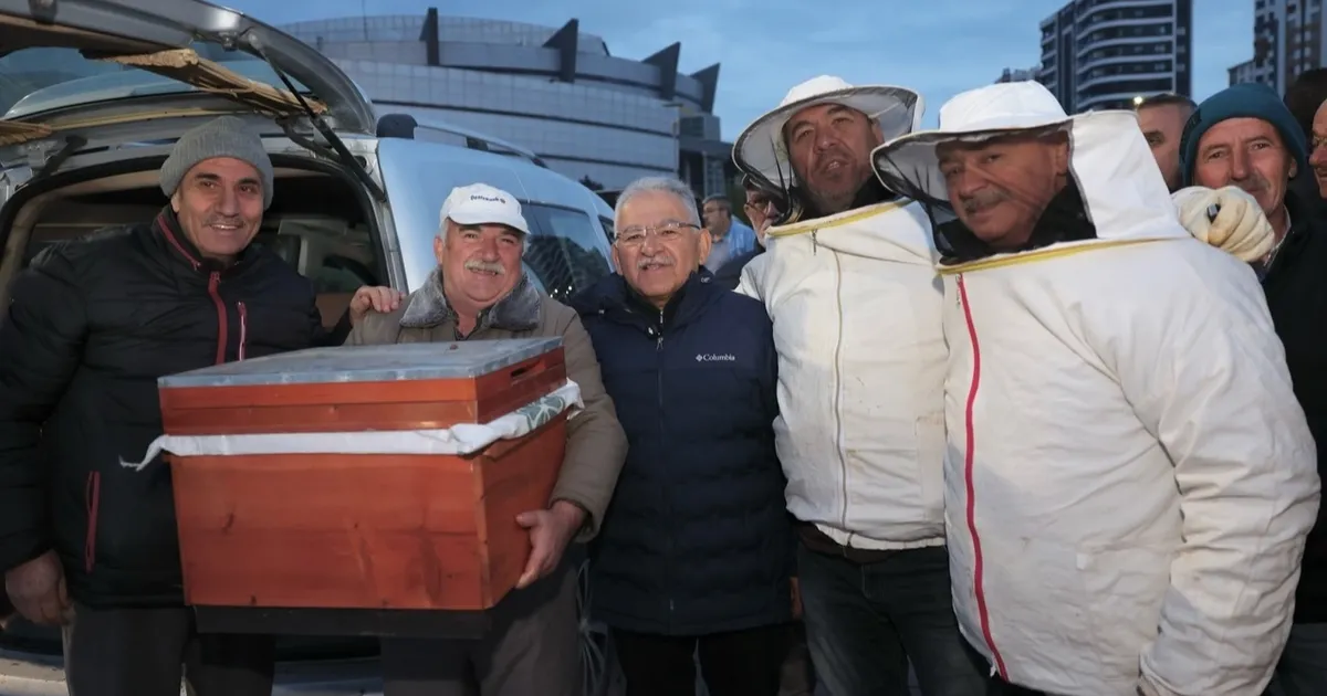 Kayseri Büyükşehir 'arı' gibi çalışıyor - Ekonomi Haberleri