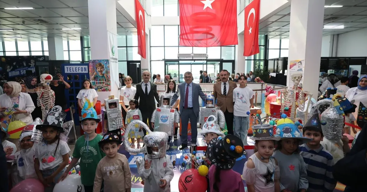 Kocaeli Çayırova'da 2. Bilim Şenliği kapılarını açıyor
