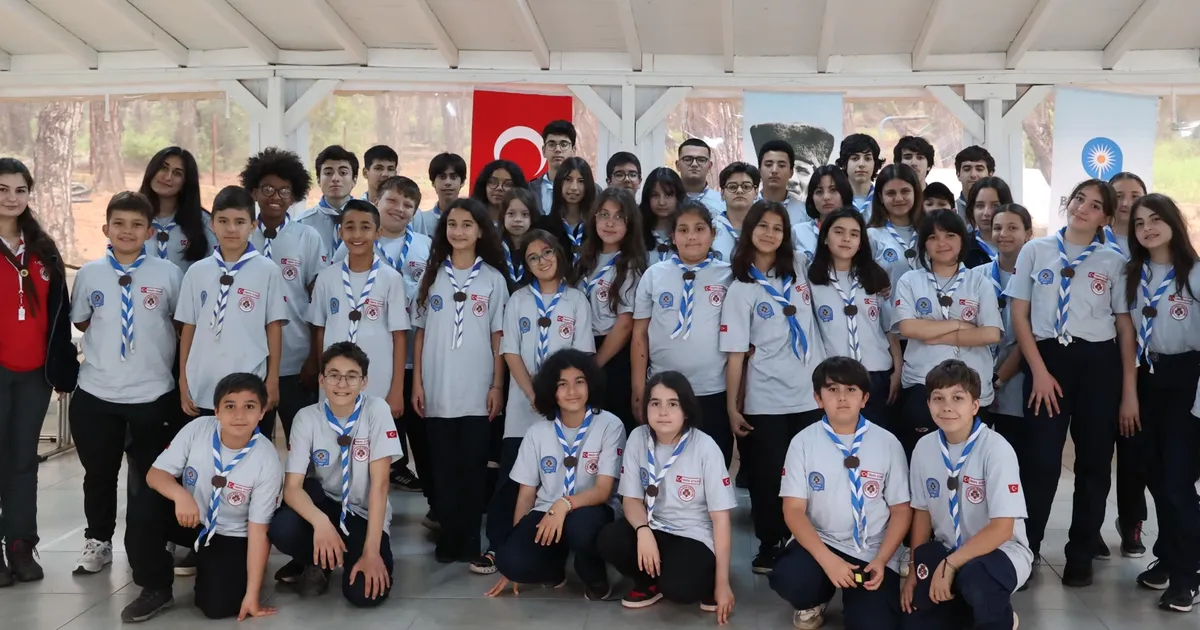 Antalya'da izciler kaynaşma kampında bir araya geldi