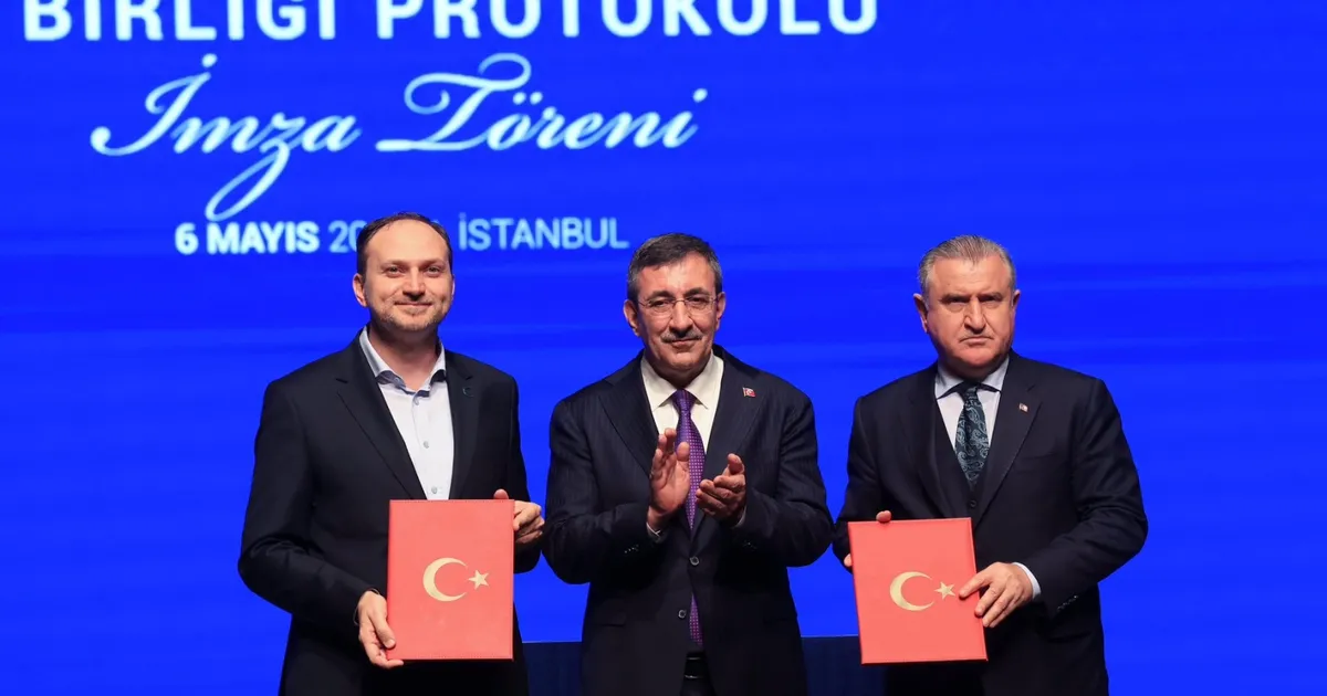 Bağımlılıkla mücadelede yeni seferberlik... “Adım Adım El Ele”'nin startı İstanbul'dan verildi