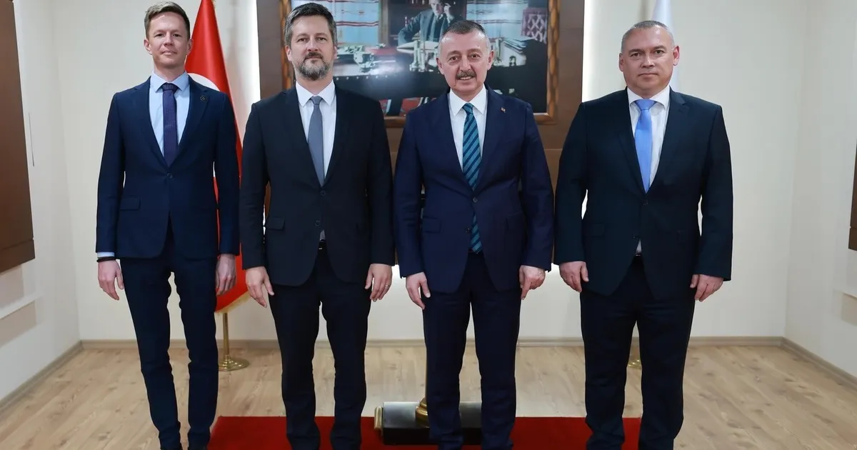 Macaristan Büyükelçisi Matis, Büyükakın’a konuk oldu