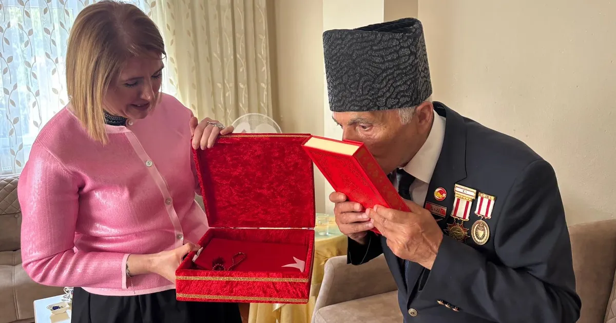 İzmit'te gazilere vefa ziyaretleri sürüyor - Gündem Haberleri