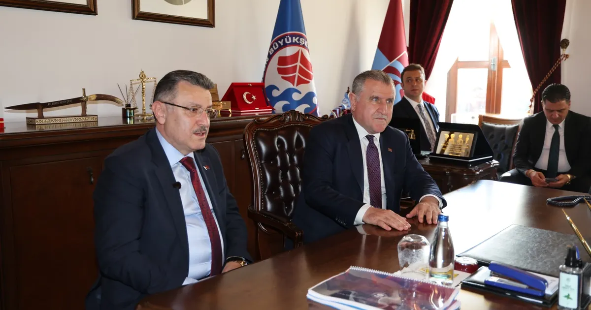 Trabzon'da spor yatırımları ve projeler masaya yatırıldı