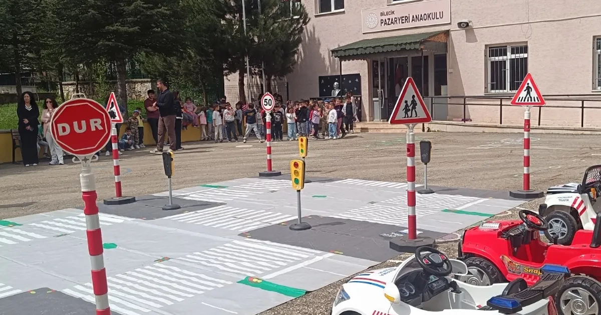 Bilecik Pazaryeri’nde trafik bilinci küçük yaşta başladı