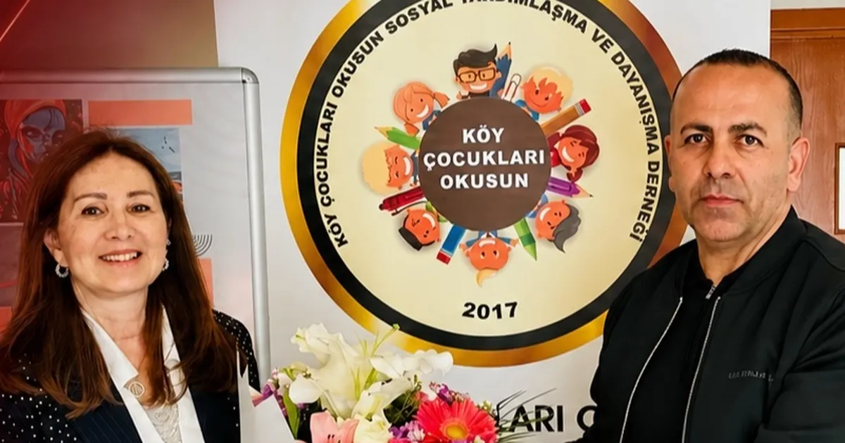 Ağrı'da sanatla iyiliği buluşturan sergi