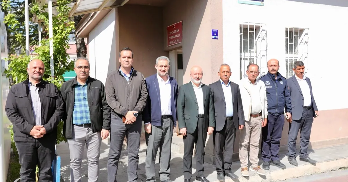 Kayseri Kocasinan'da mahallelerin istekleri çözüme kavuşuyor