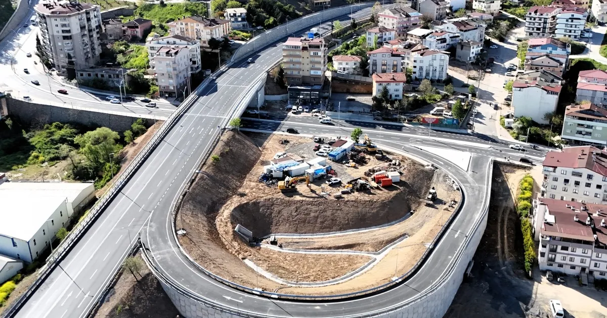 Gebze trafiğine köprülü kavşak hamlesi