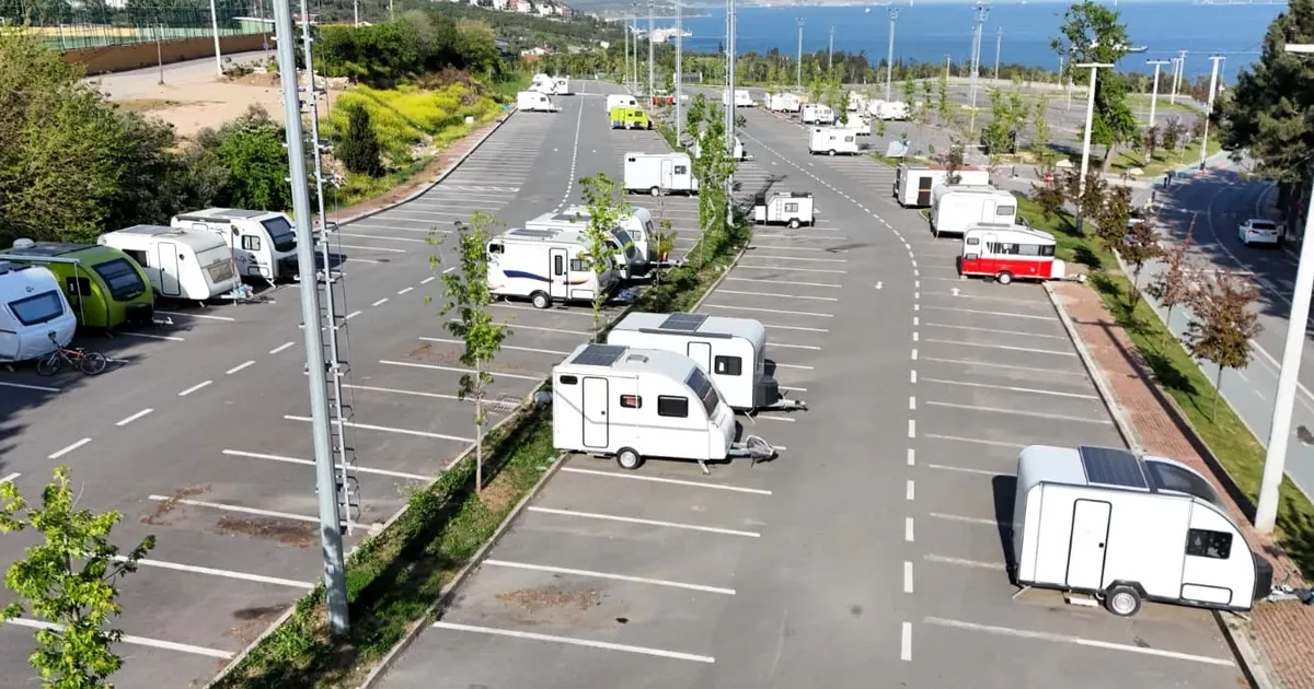 Darıca'da karavan denetimi... Kaydı olmayan karavanlar çekilecek - Gündem Haberleri