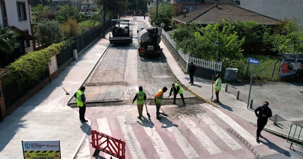 Kocaeli Başiskele sahilinde trafik ve yaya düzenine yenileme