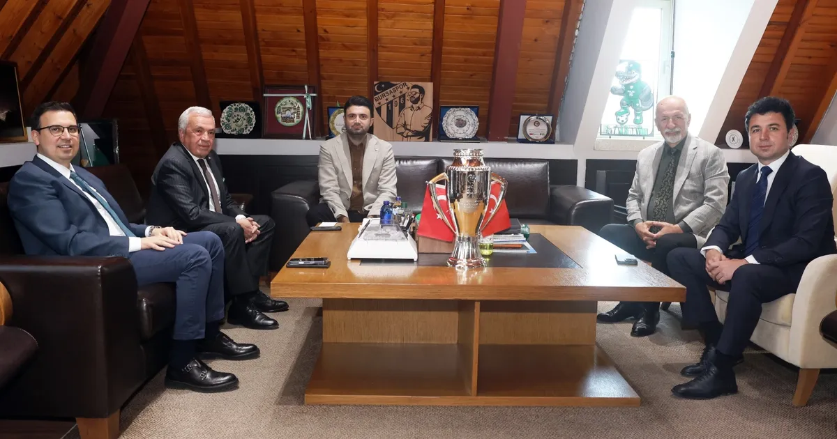 Başkan Özdemir’den Bursaspor’a tebrik ziyareti - Spor Haberleri