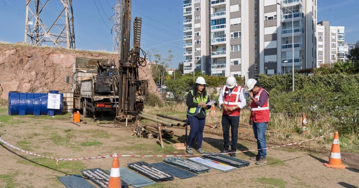 İzmir’de afet direnci hamlesi... İki ilçede zemin araştırması başlıyor