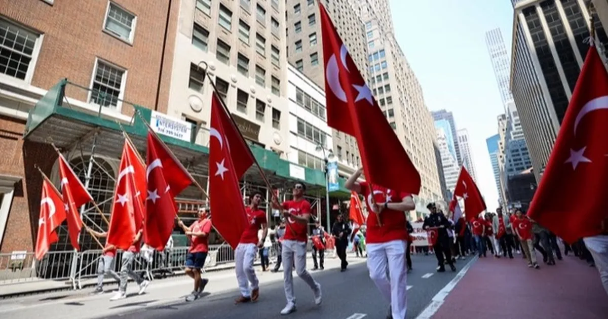 New York’ta 43. Türk Günü Yürüyüşü hazırlığı