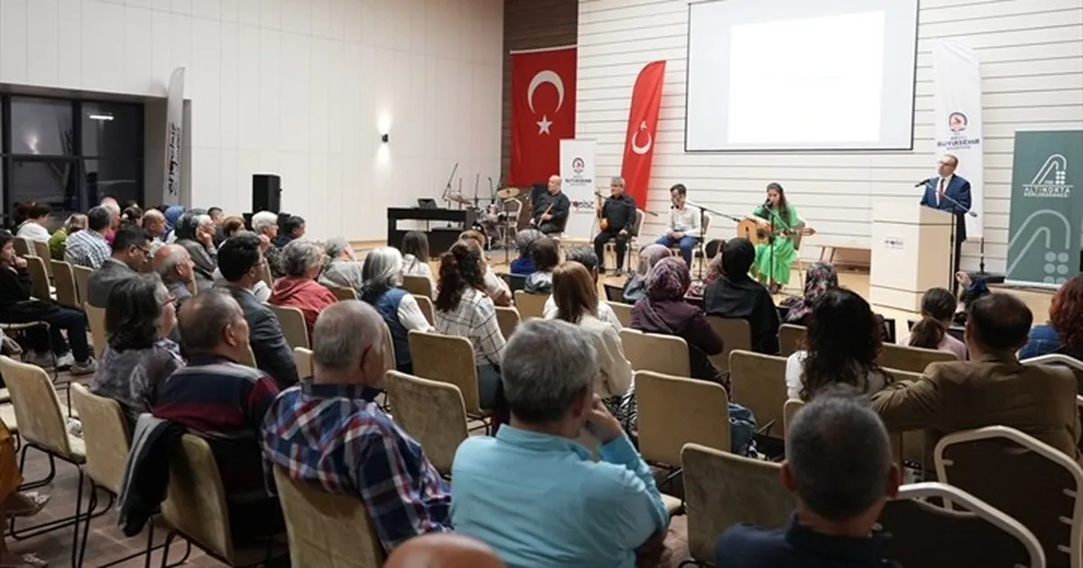 Denizli'de engelsiz sanat gecesi