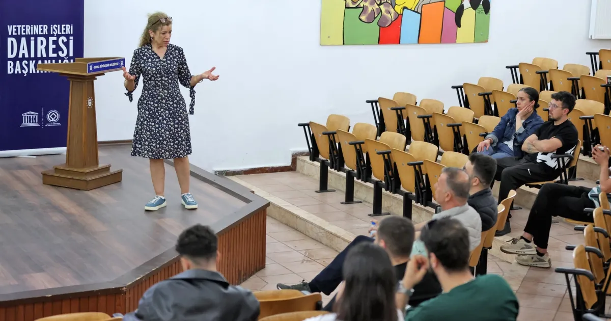 Bursa Büyükşehir’den evcil hayvan işletmelerine eğitim