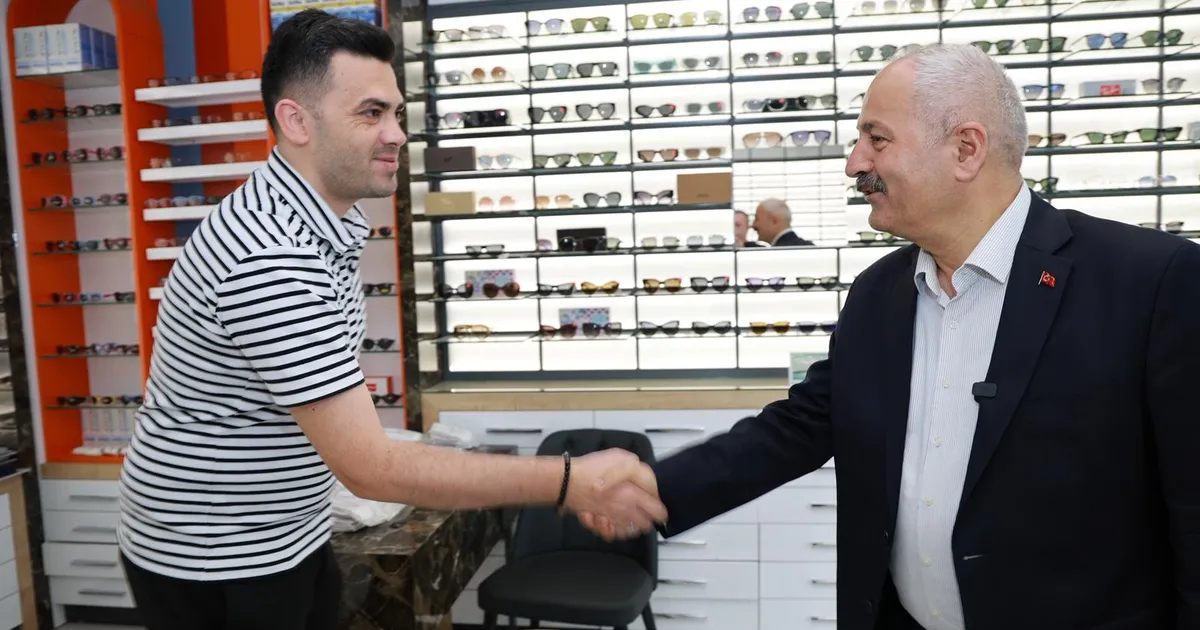 Kocaeli'de Gebze Belediye Başkanı esnafla buluştu