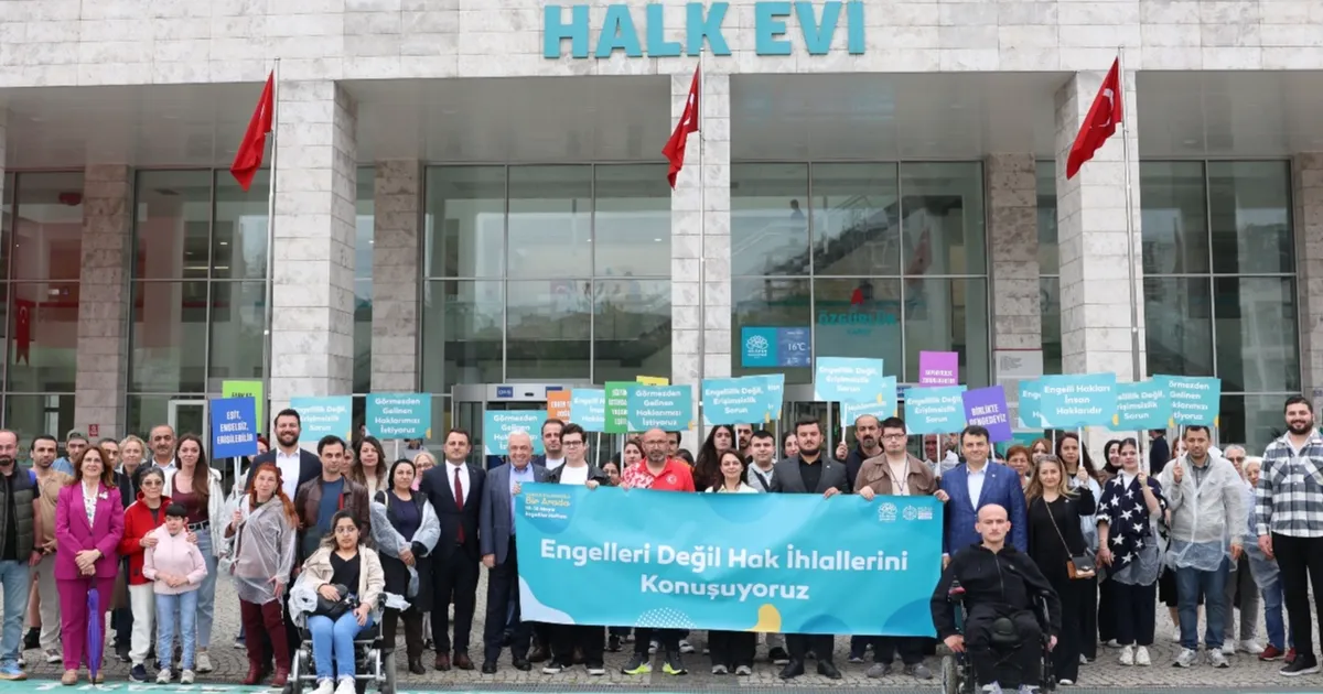Bursa Nilüfer’de sloganlar engelleri aşmak için yükseldi