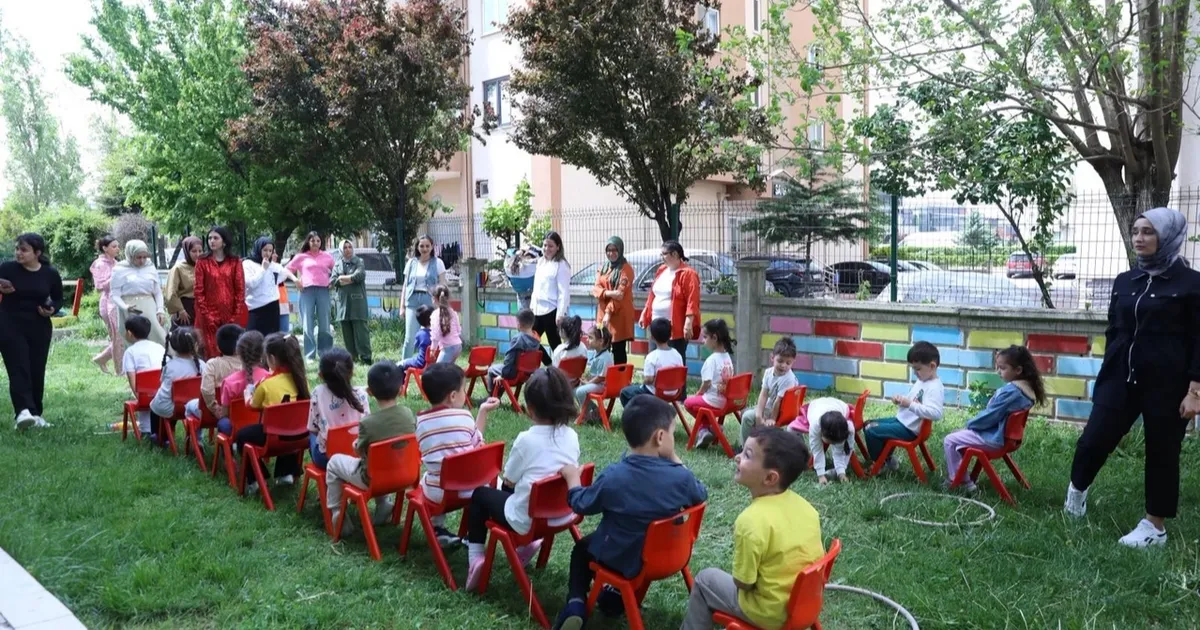 KAYMEK'ten Çocuk Bakım Elemanı kursu - Gündem Haberleri