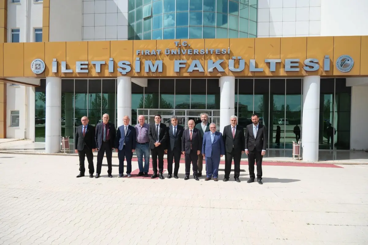Fırat Üniversitesi İletişim Fakültesinde ödüllü belgesel filim gösterimi - Eğitim Haberleri