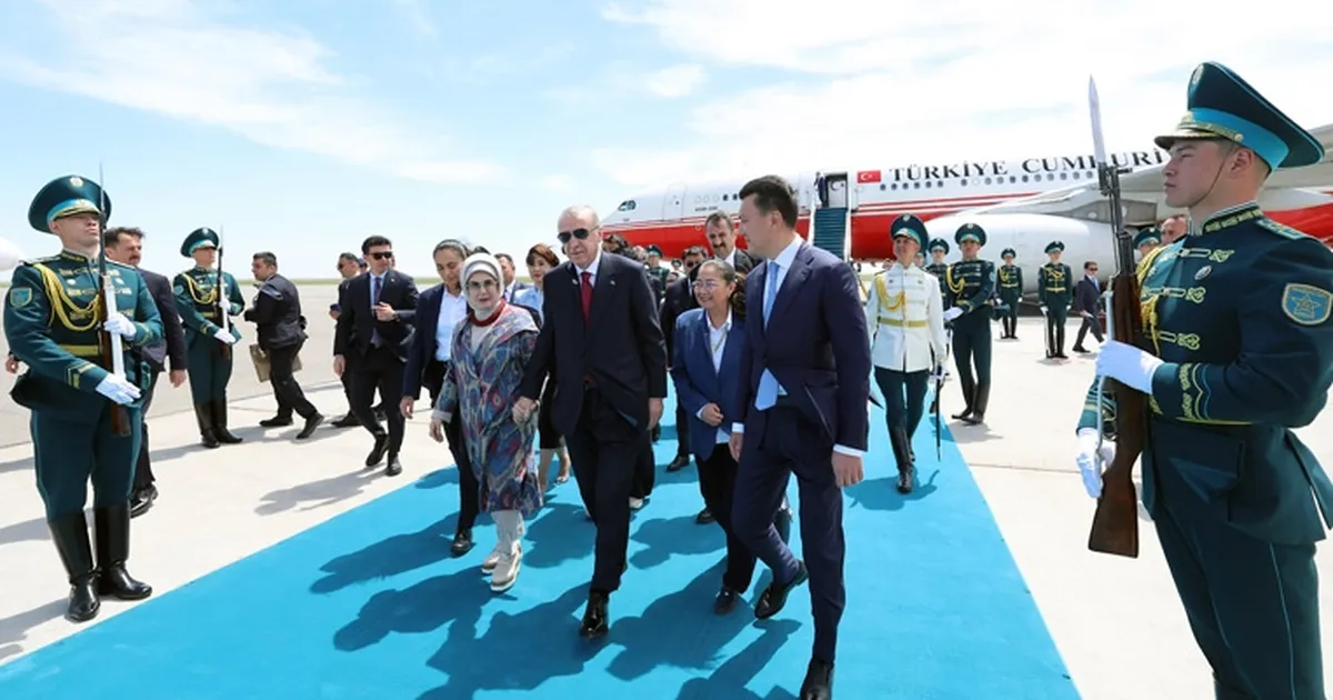 Cumhurbaşkanı Erdoğan Türkistan'da