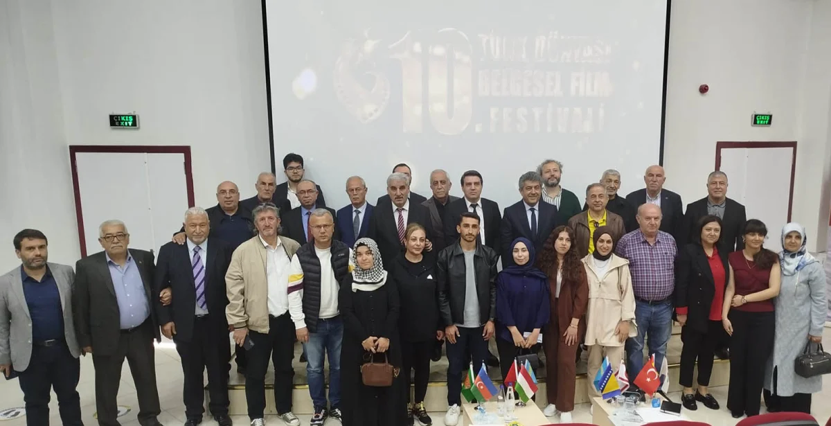 Fırat Üniversitesinde Dikkat Çeken Belgesel Gösterimi: Türk Dünyası ve Gazze Teması Öğrencilerle Buluştu
