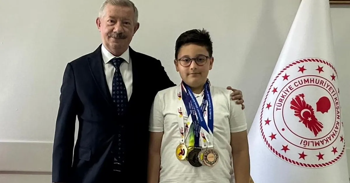 Keşanlı Matematik dehası Singapur yolcusu