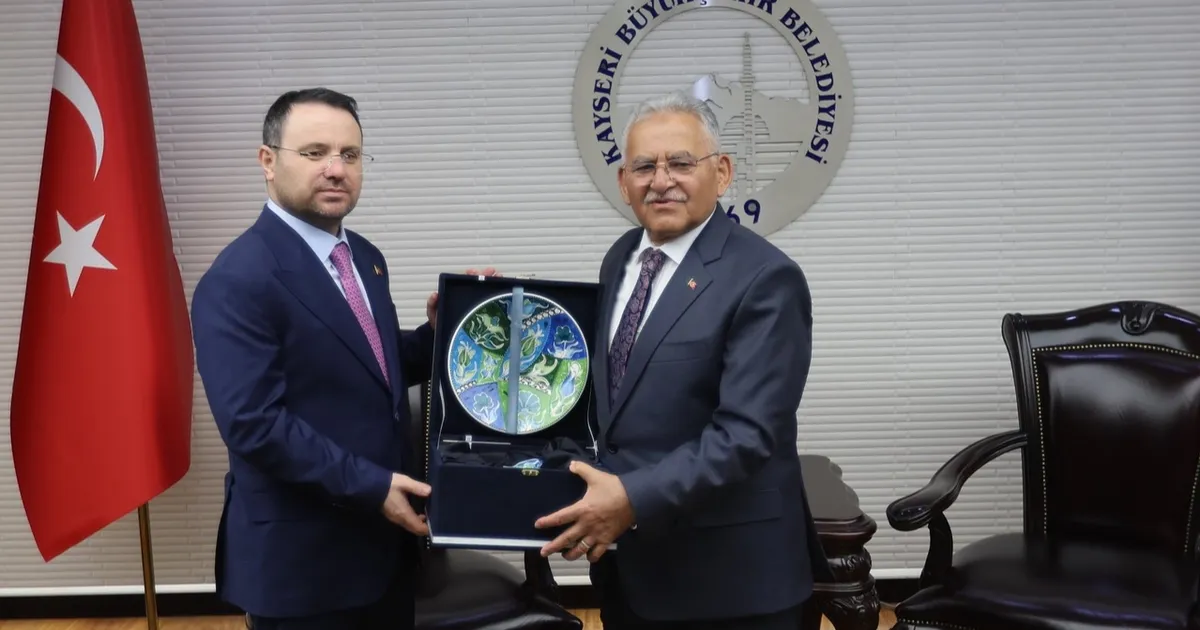 Akın Gürlek'ten Kayseri çıkarması