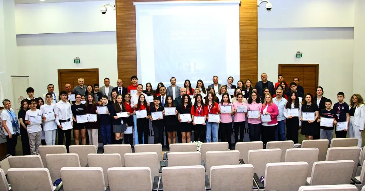 Genç bilim adamlarına ödül