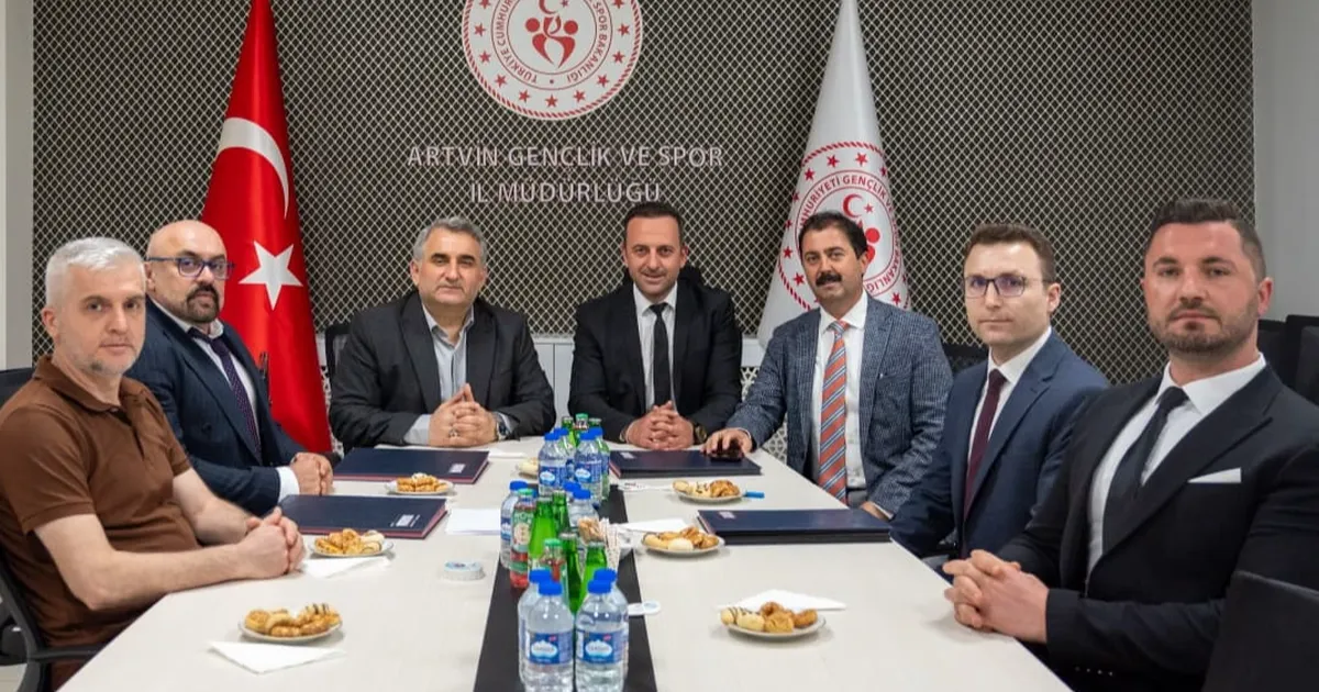 Artvin'de 'Aktif Yaş Alma ve Su Cimnastiği Projesi' hayata geçirildi