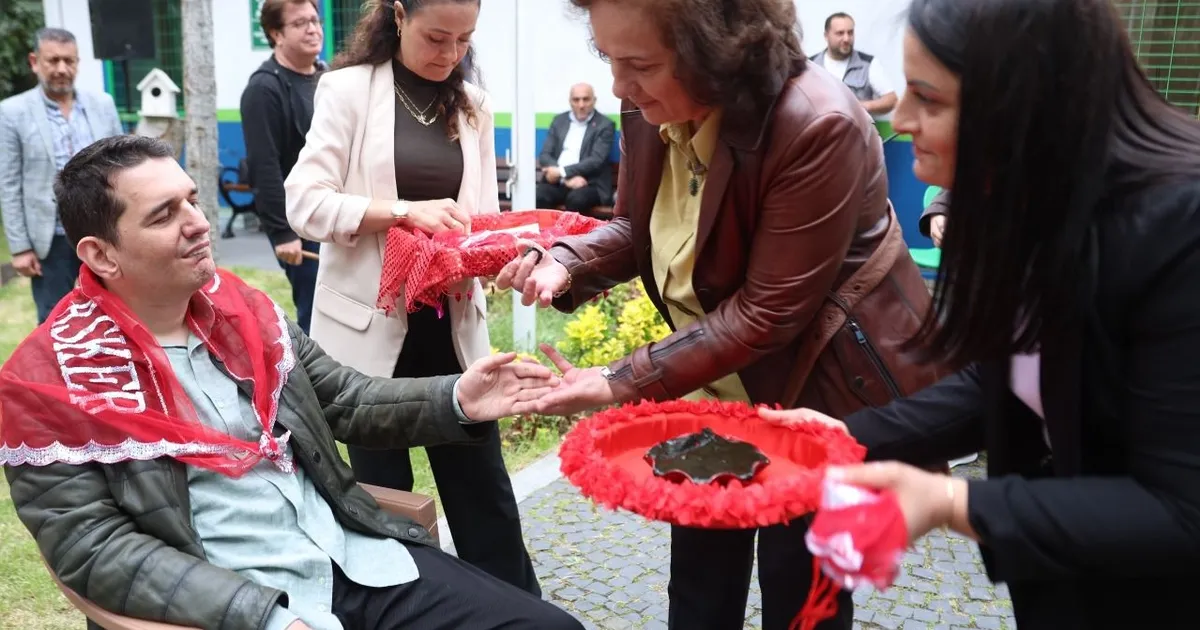Bakırköy’ün kınalı kuzuları askere uğurlandı