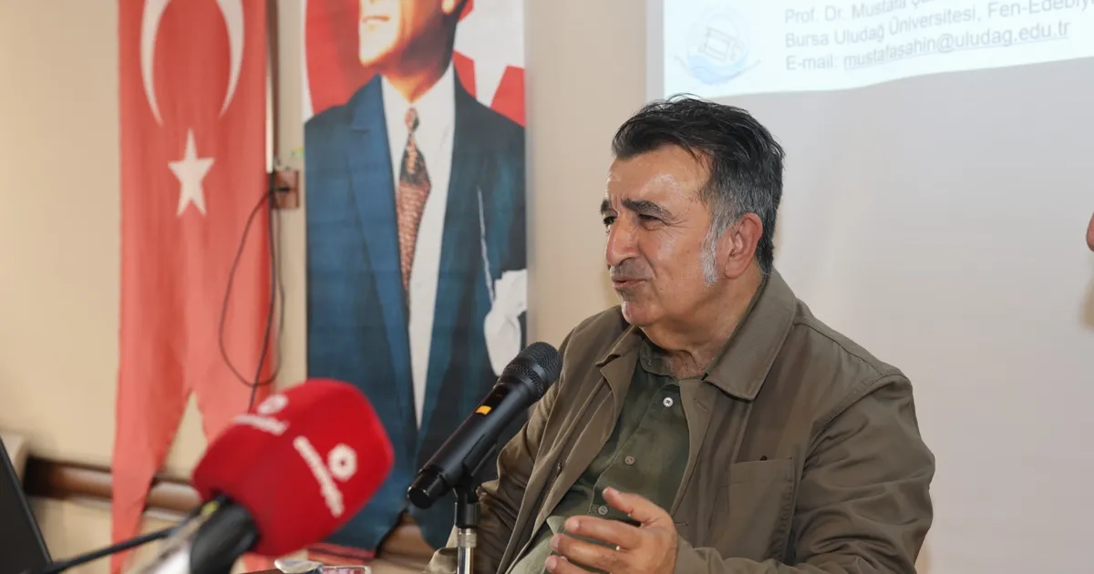 Bursa'da asrın keşfini yapan Prof. Dr. Şahin tarihe Osmangazi’de ışık tuttu
