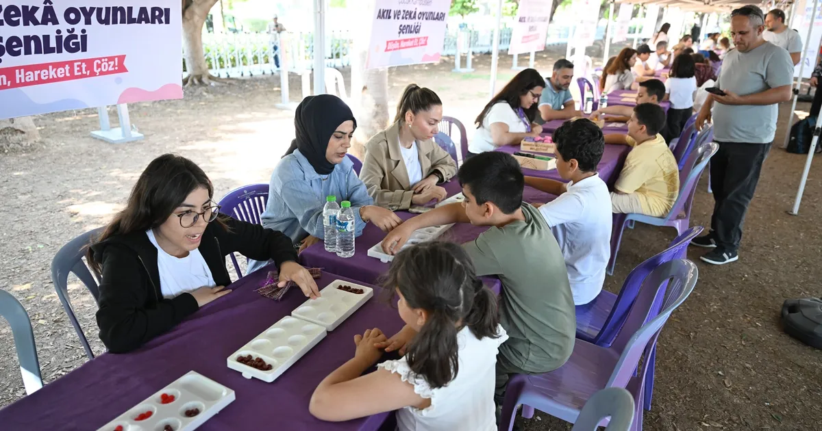 Mersin’de Akıl ve Zekâ Oyunları Şenliği düzenlendi