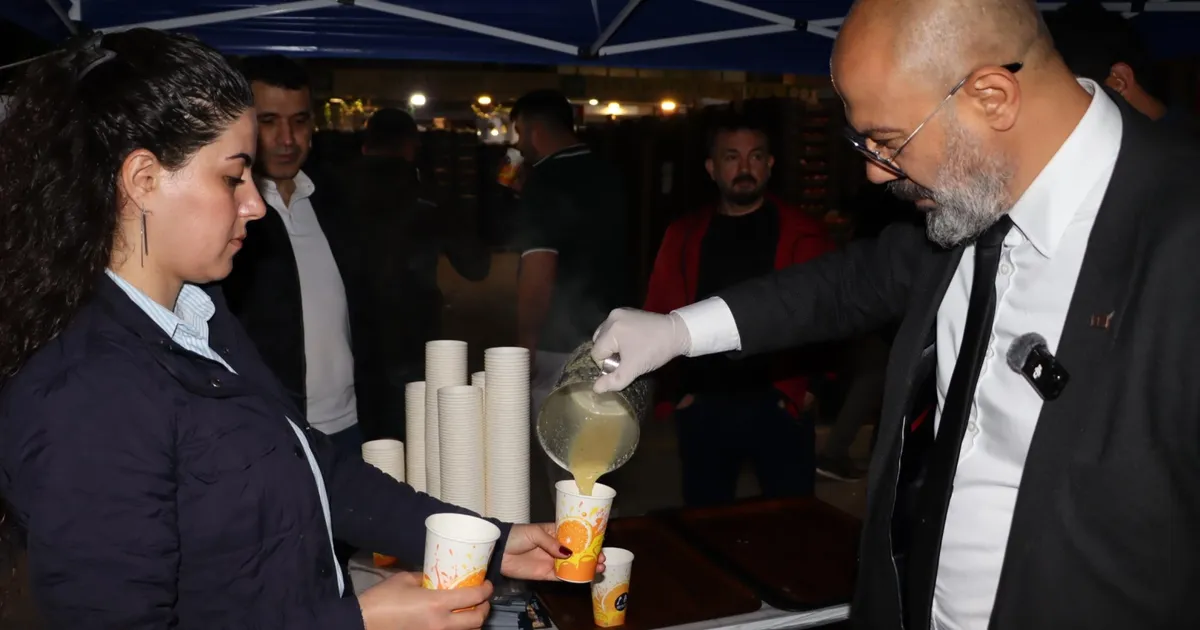 Anahtar Parti Bursa'dan haftaya çorba ikramlı başlangıç - Siyaset Haberleri