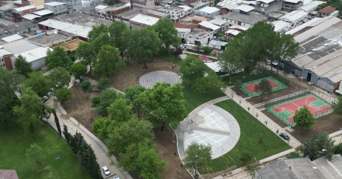 Bursa Büyükşehir'den Osmangazi Altınova mahalle parkına yenileme