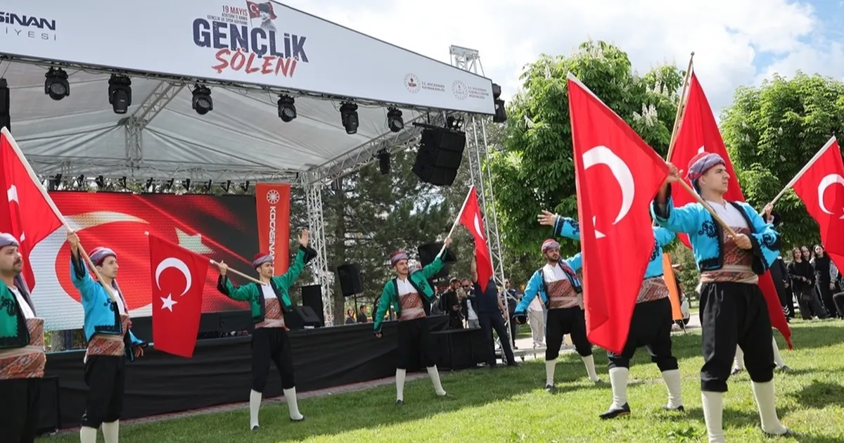 Kayseri Kocasinan'da Gençlik Şöleni'ne büyük ilgi - Gündem Haberleri