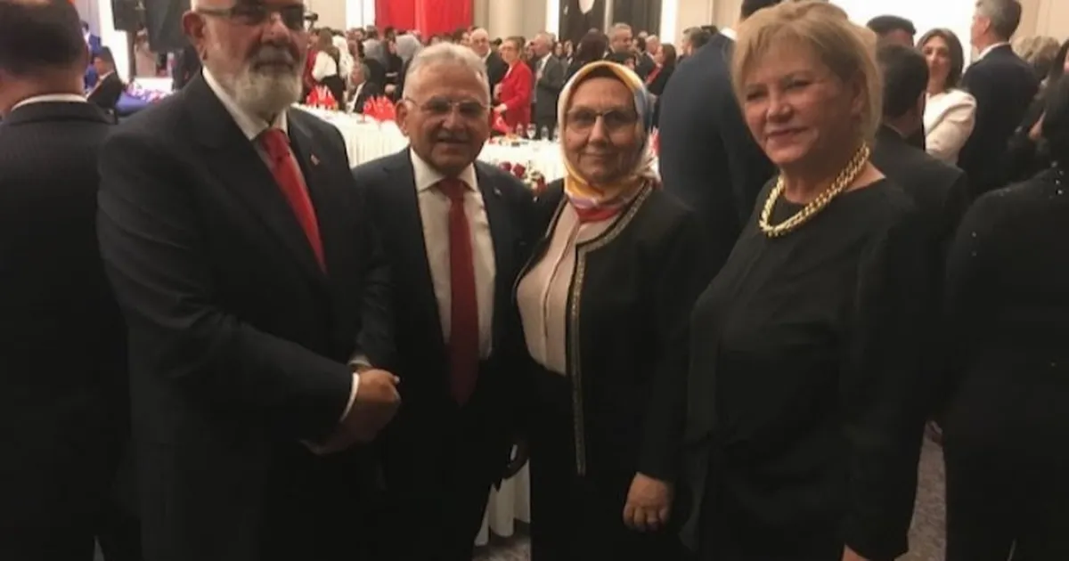 Memduh Büyükkılıç'tan 19 Mayıs mesajı - Gündem Haberleri