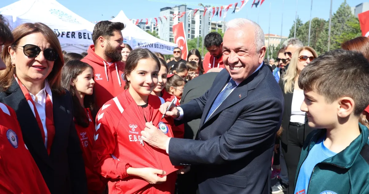 Bursa Nilüfer'de 19 Mayıs’a coşkulu karşılama