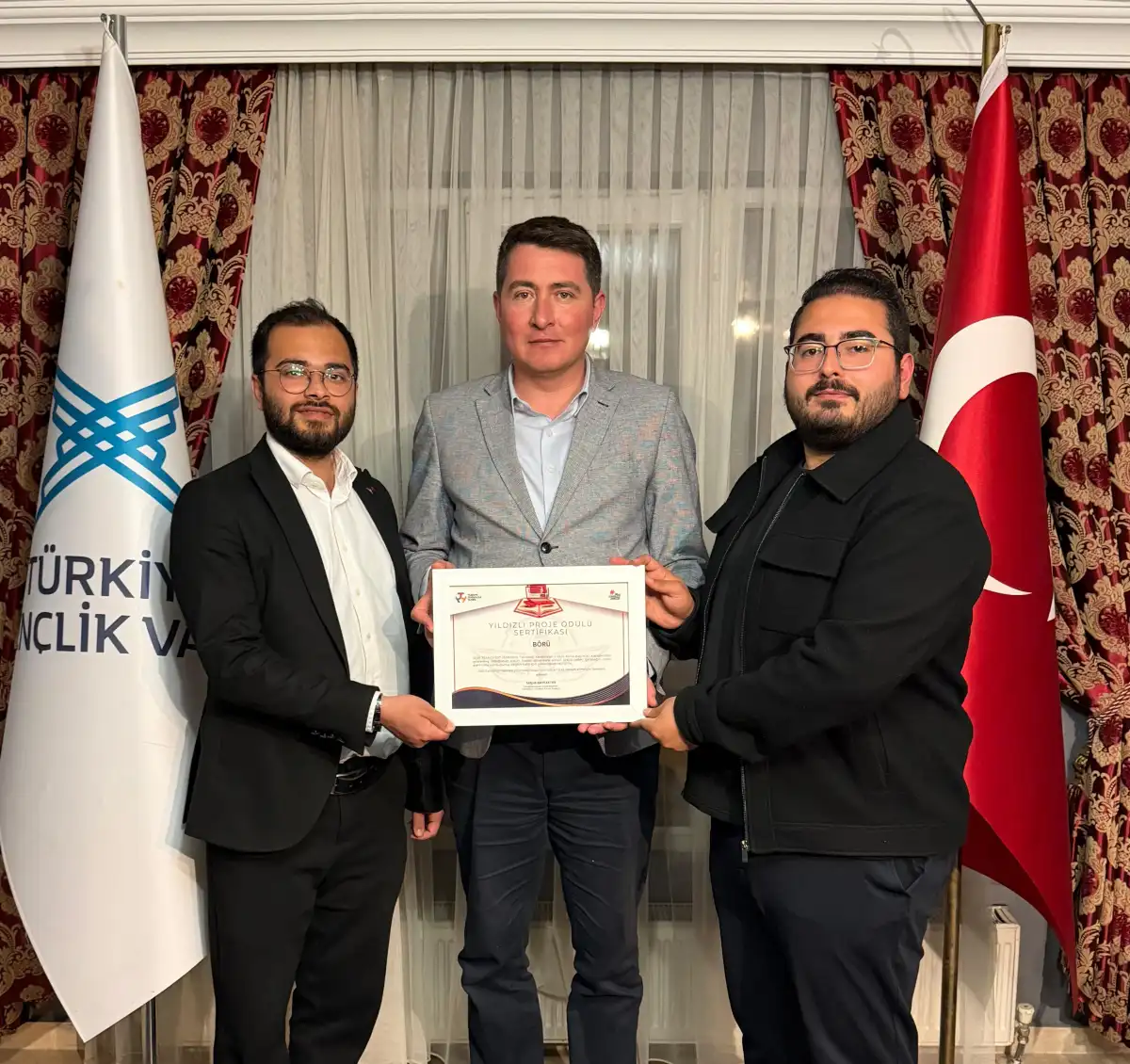 TÜGVA Ankara’nın BÖRÜ Takımına TEKNOFEST’ten Prestij Ödülü