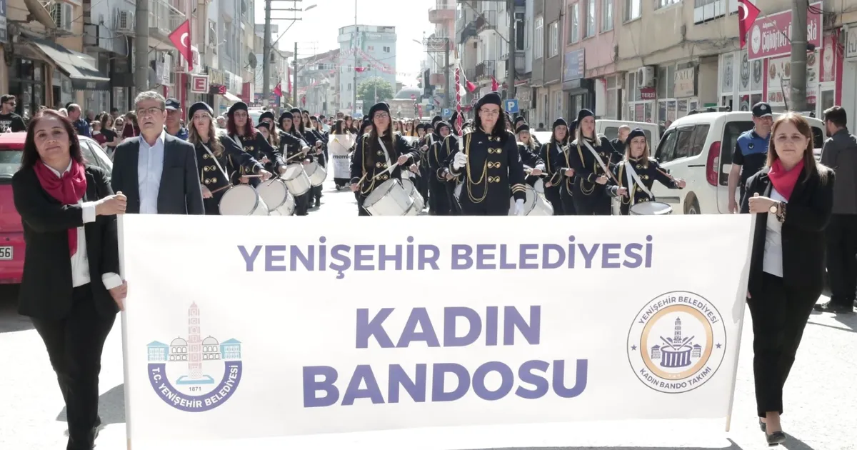Bursa'da Yenişehir Belediyesi Kadın Bando Takımı kuruldu - Gündem Haberleri