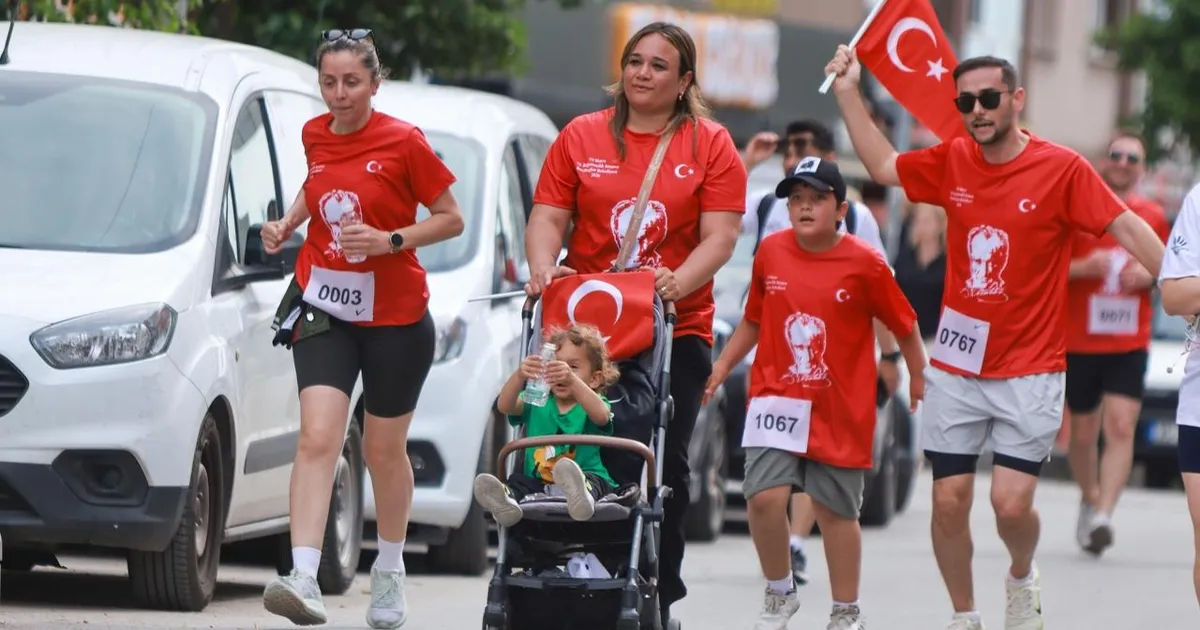 Karabağlar Ata’sı için koştu - Gündem Haberleri